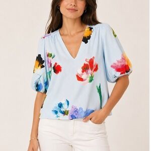 Finley NEW Tish Blue Sky Floral Puff Sleeve Blouse Artsy Cotton Top SZ Medium